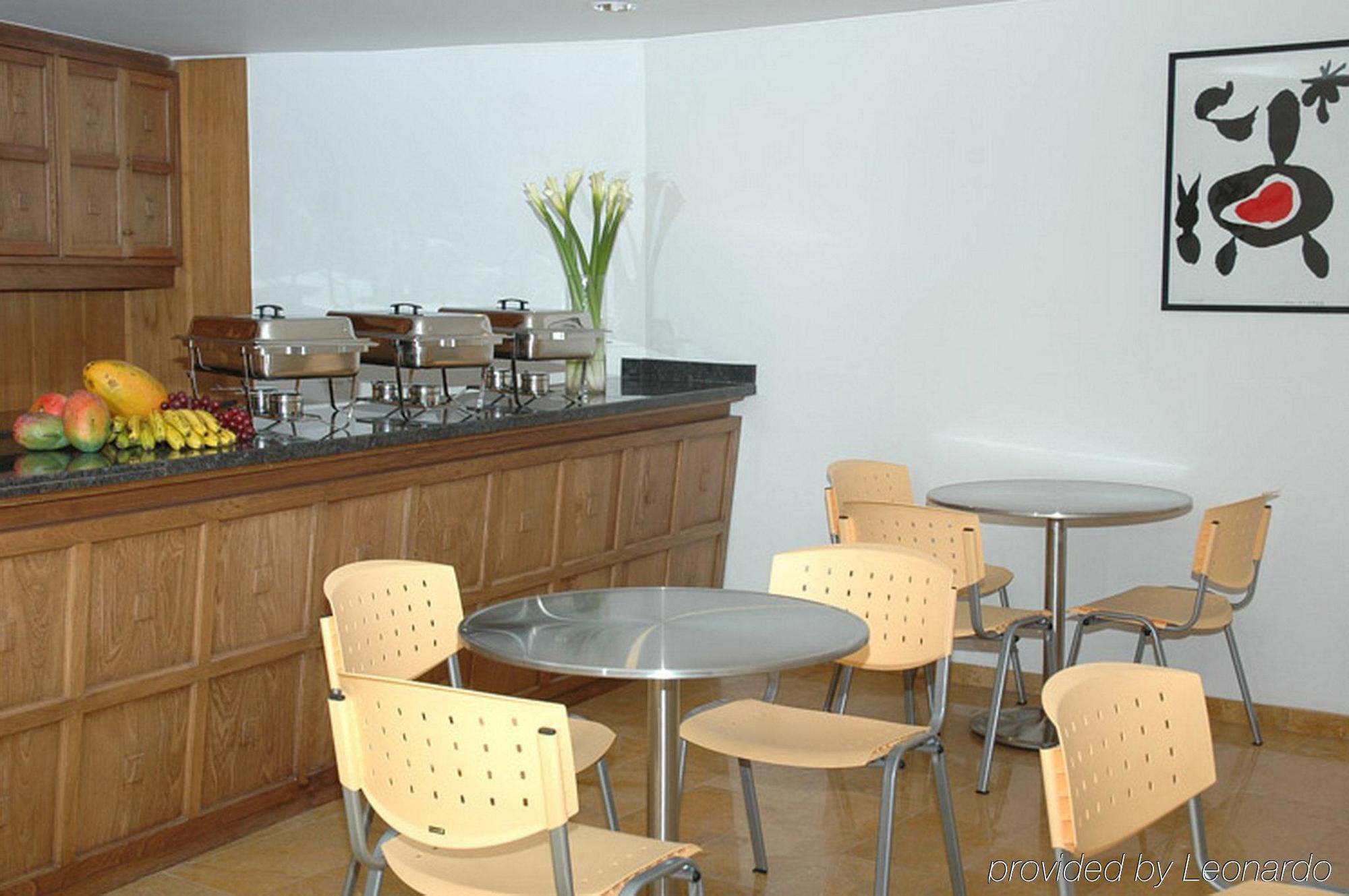 Oceania Museo Hotel